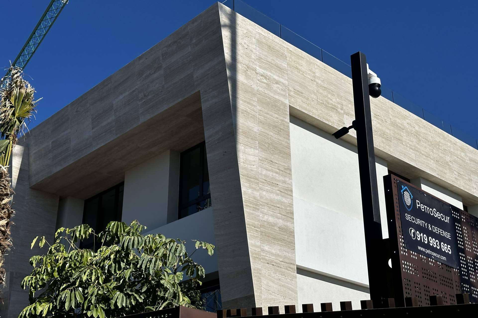 Diseño de habitaciones de seguridad por Christian Poyatos CEO de PETROSECUR DEFENSE