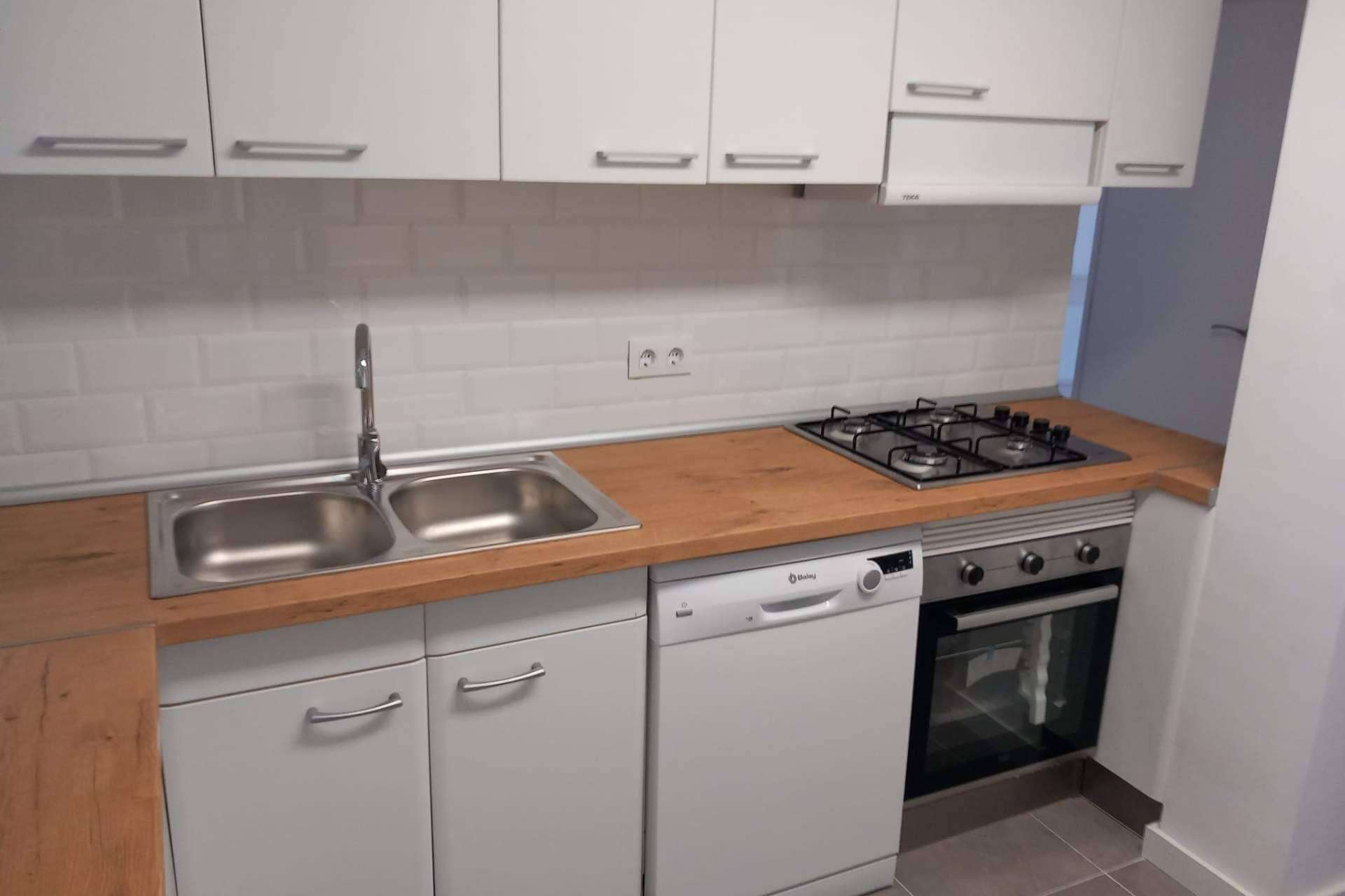 Reformas de cocinas de la mano de la compañía Reformas Barcelona Low Cost