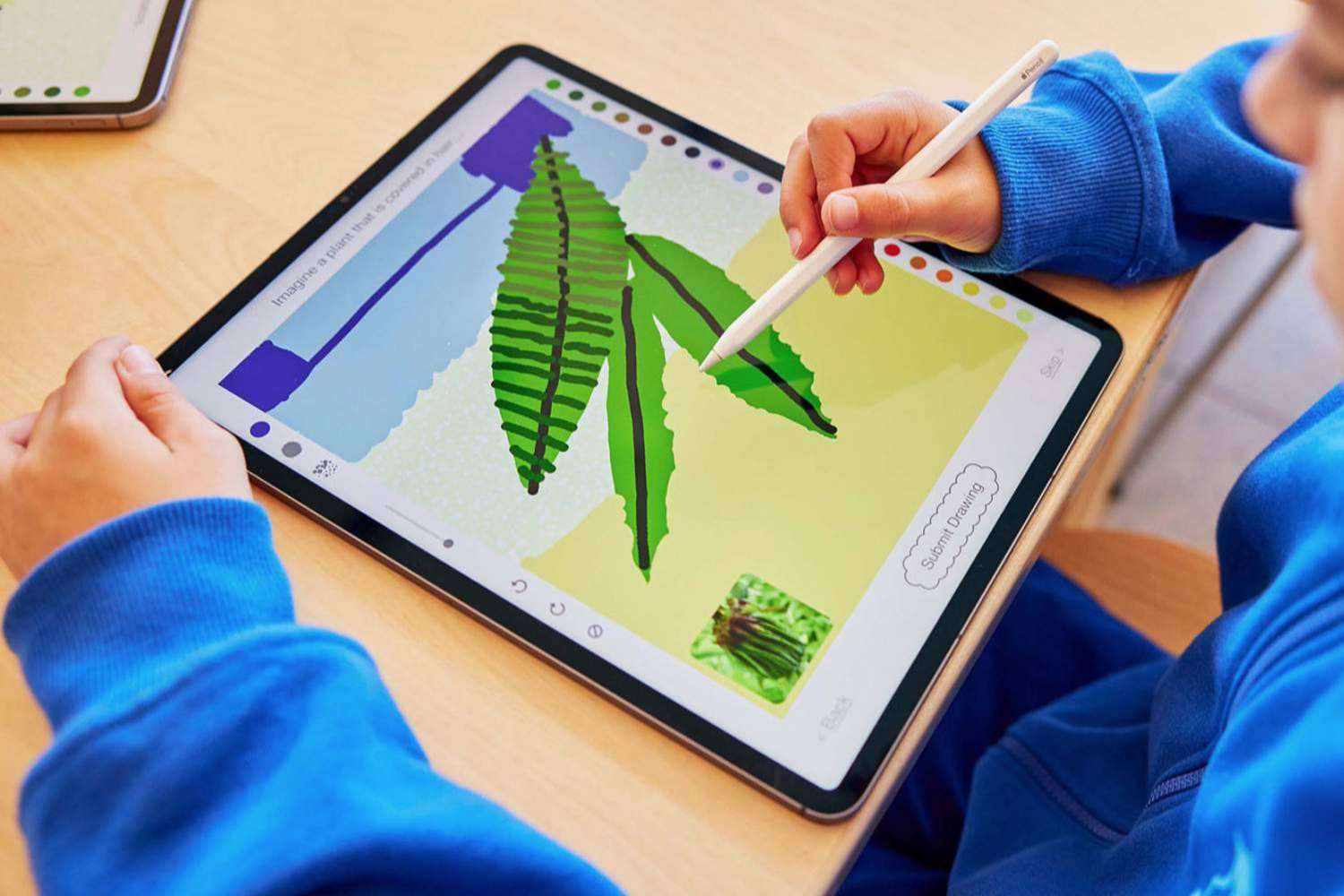 El equipo de expertos de Goldenmac Educación diseña planes personalizados para los centros