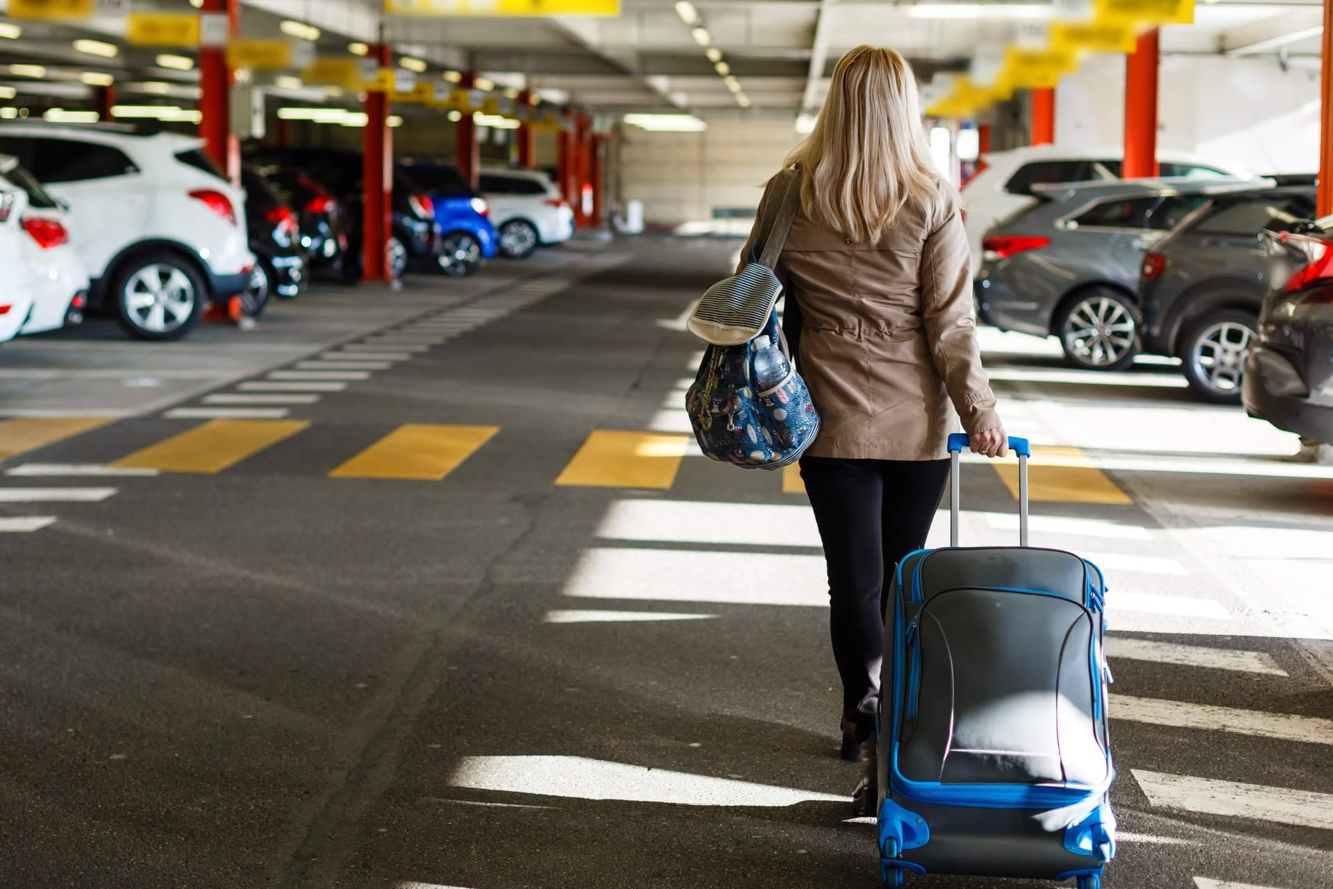Aparcalo, una opción segura y confiable de parking en el Aeropuerto de Alicante