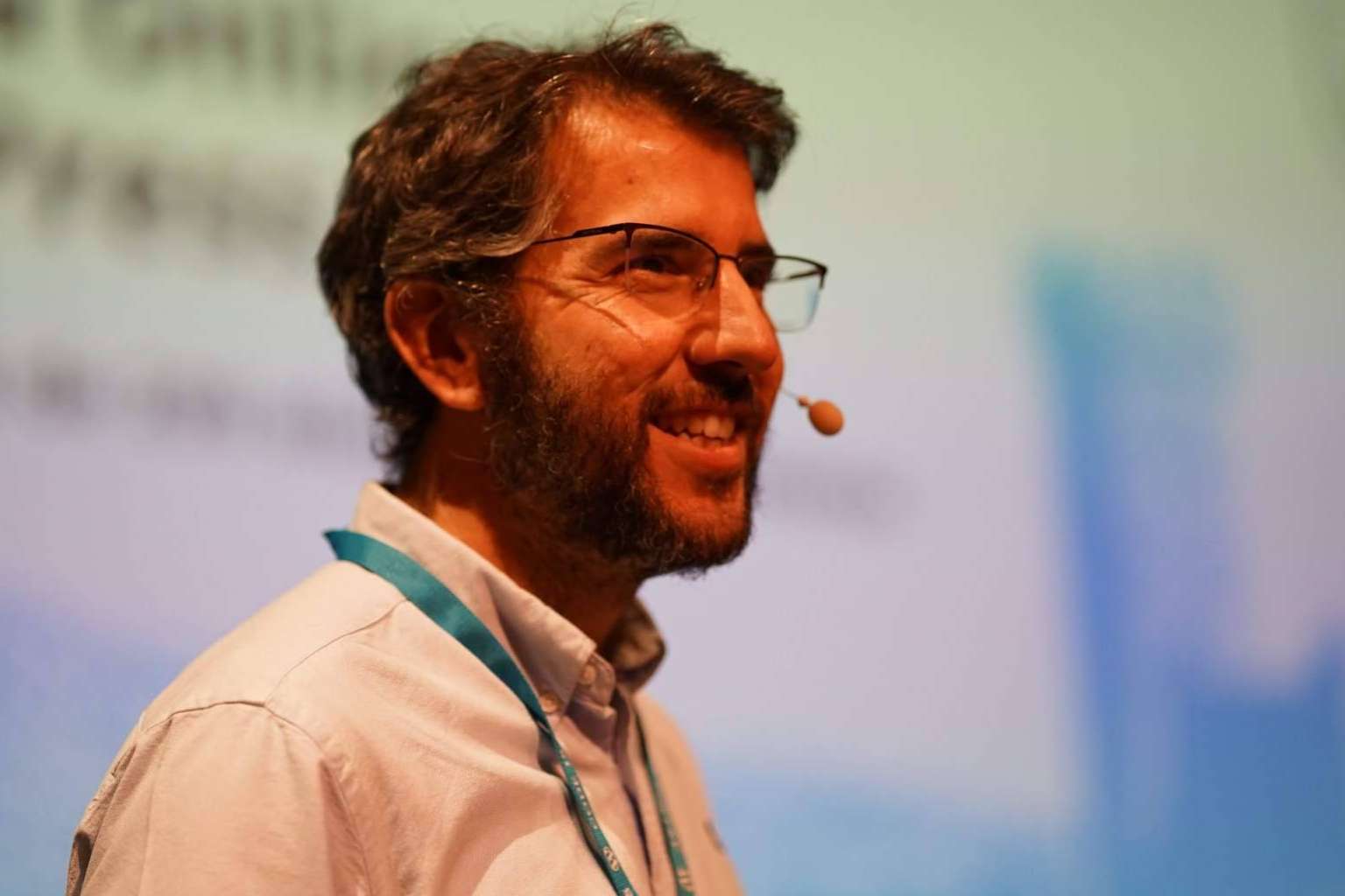 Aprender a vender cursos online y genera dinero recurrente