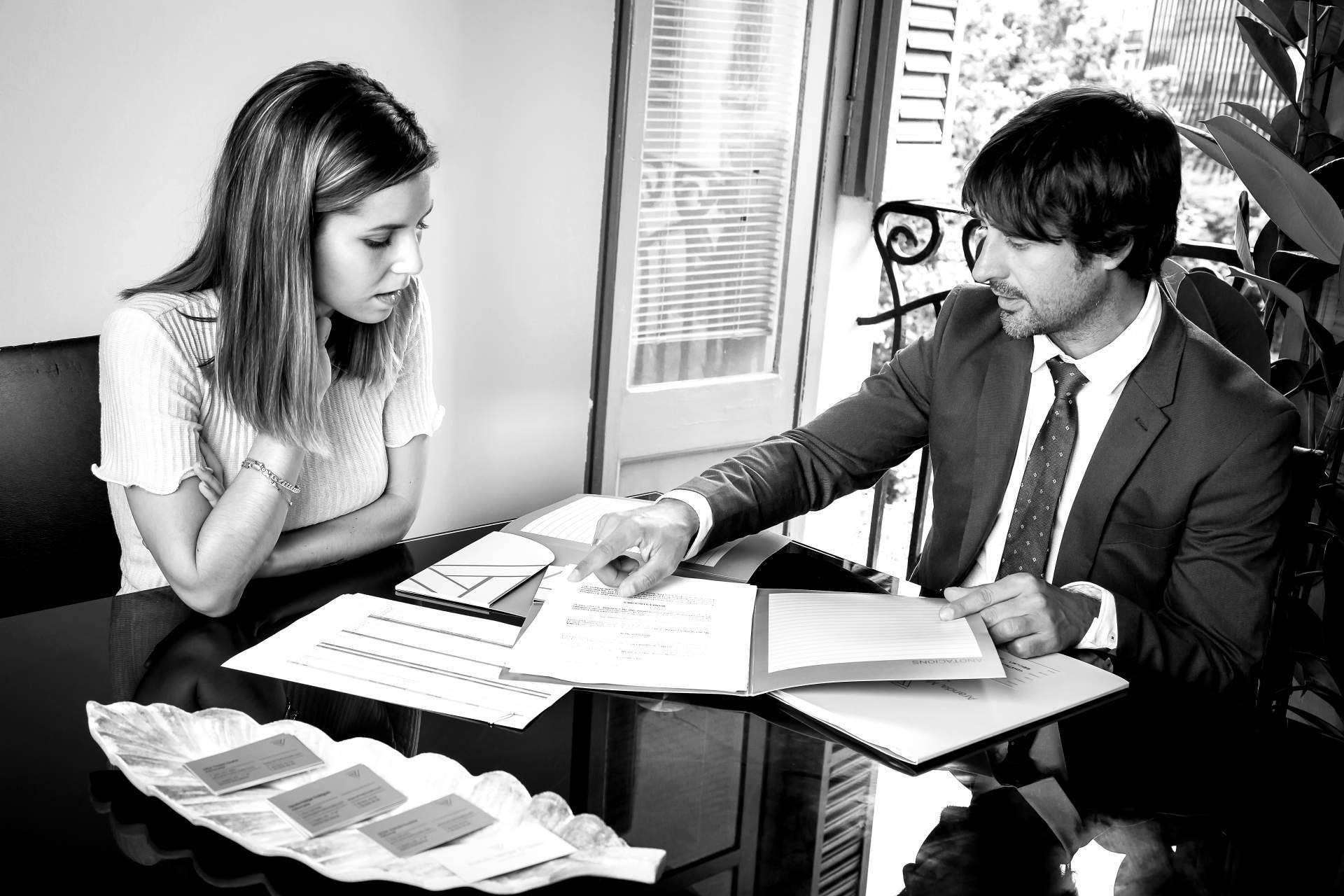 AMT Advocats cuenta con un equipo de abogados especializados en derecho civil y bancario