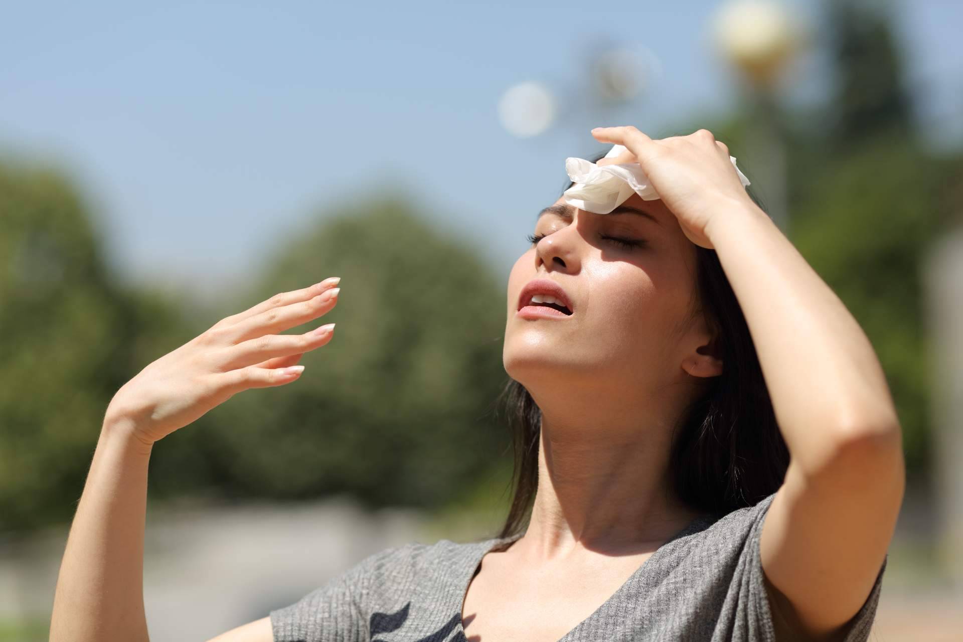 Como sobrevivir al verano sin derrochar en la factura de luz