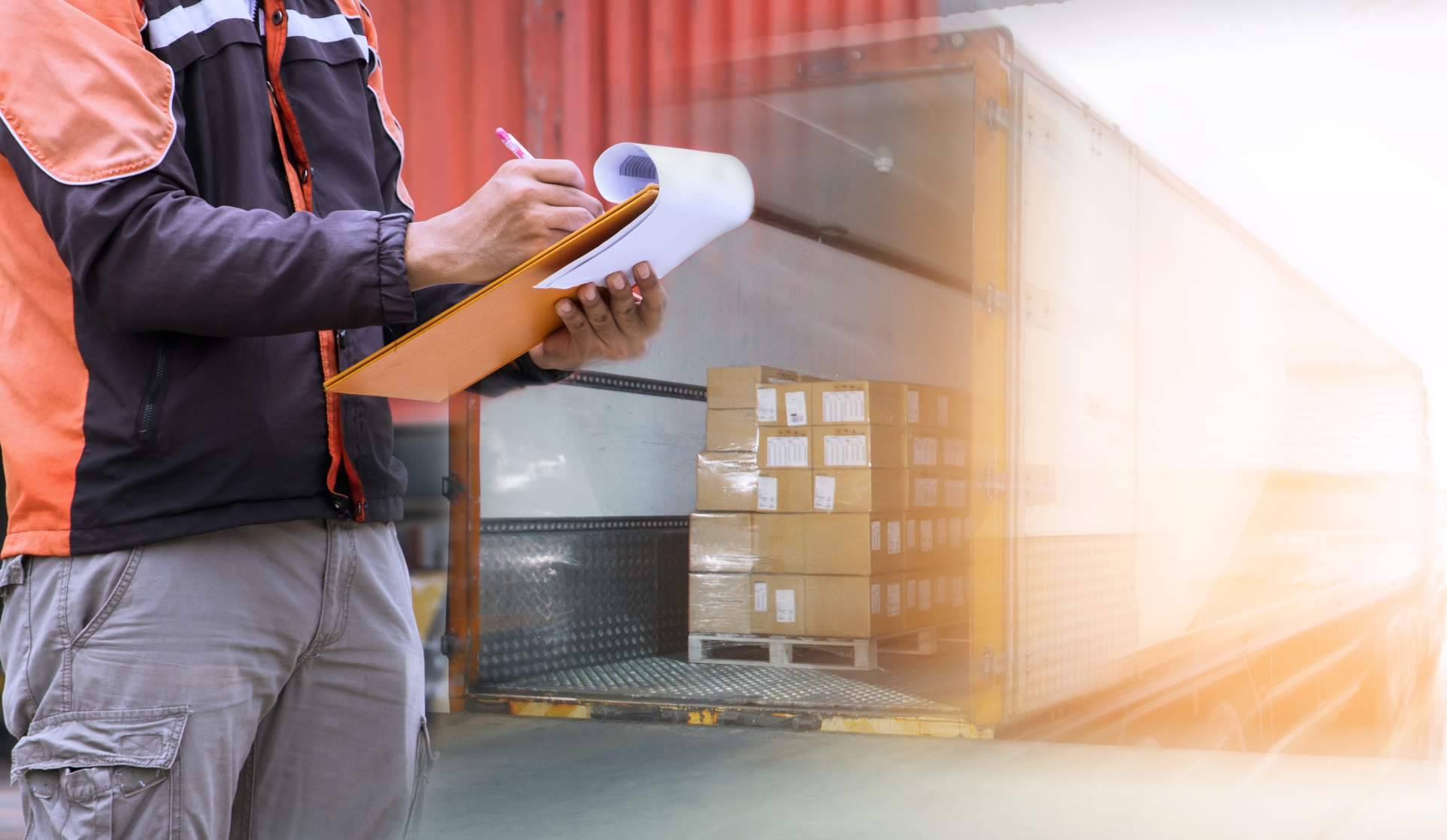 Contratación online de seguros asequibles para camión en Clickseguro.net