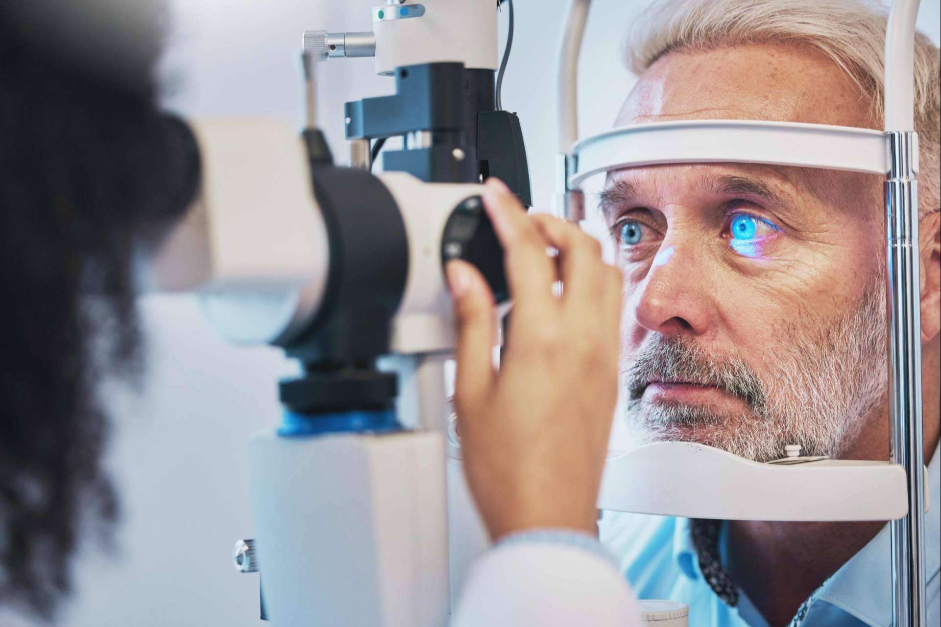El control regular de la presión ocular como acción clave para prevenir el glaucoma