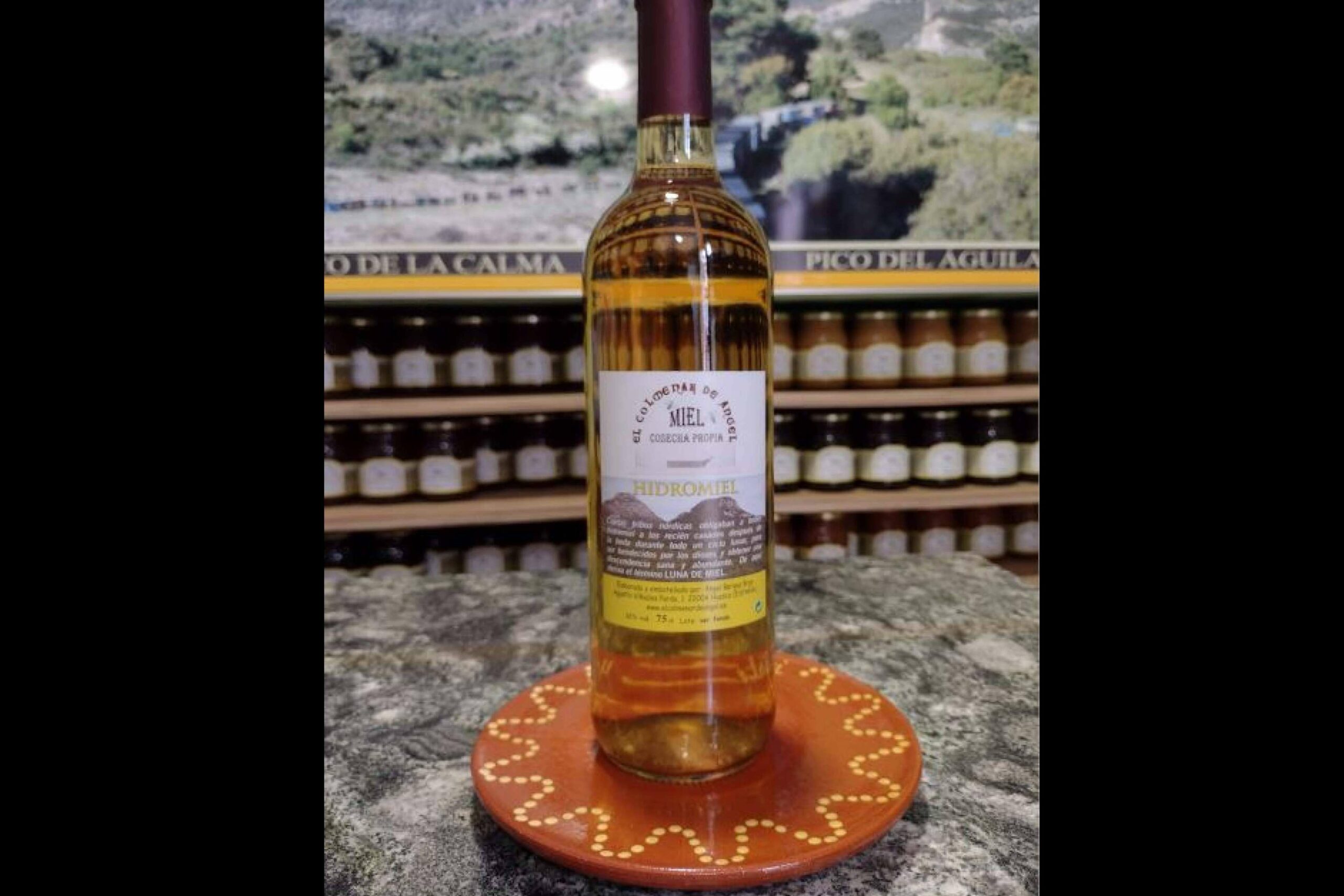 Amplia variedad de sabores en miel cruda, en El Colmenar de Ángel