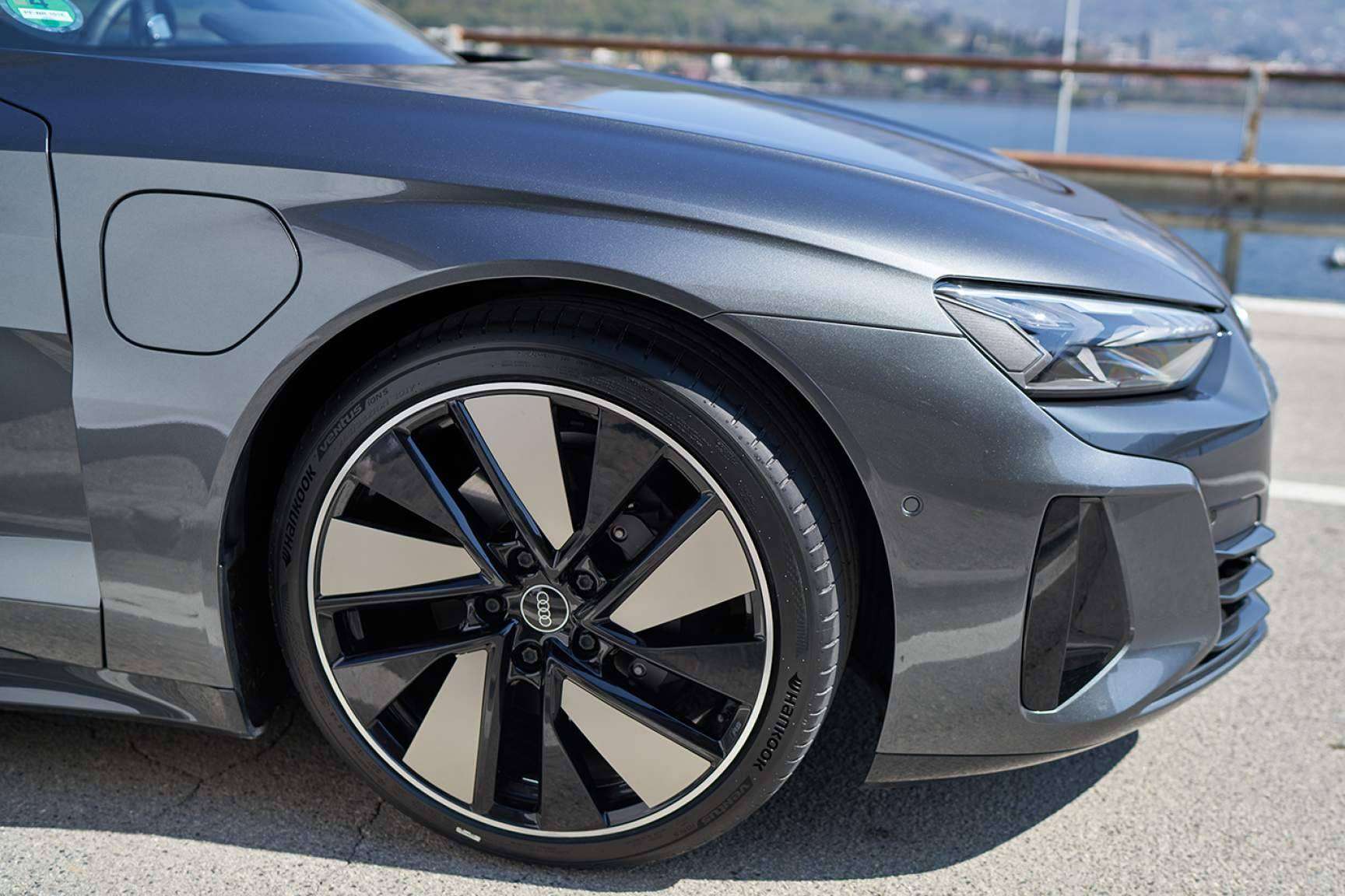 Confortauto ofrece una amplia variedad de neumáticos para vehículos eléctricos