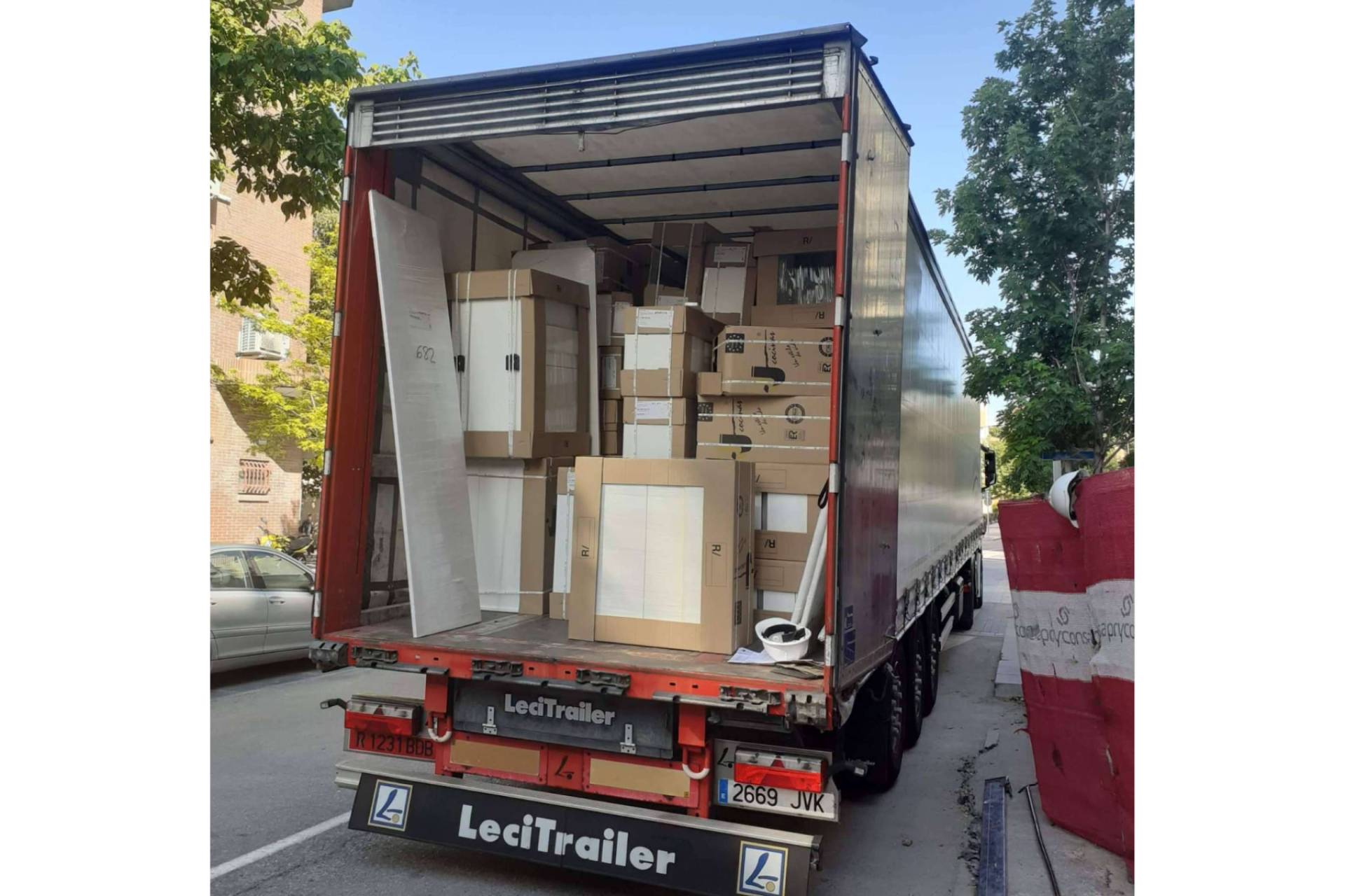 Mudanzas Crespo refuerza su liderazgo en distribución y montaje de mobiliario para obras de vivienda nueva