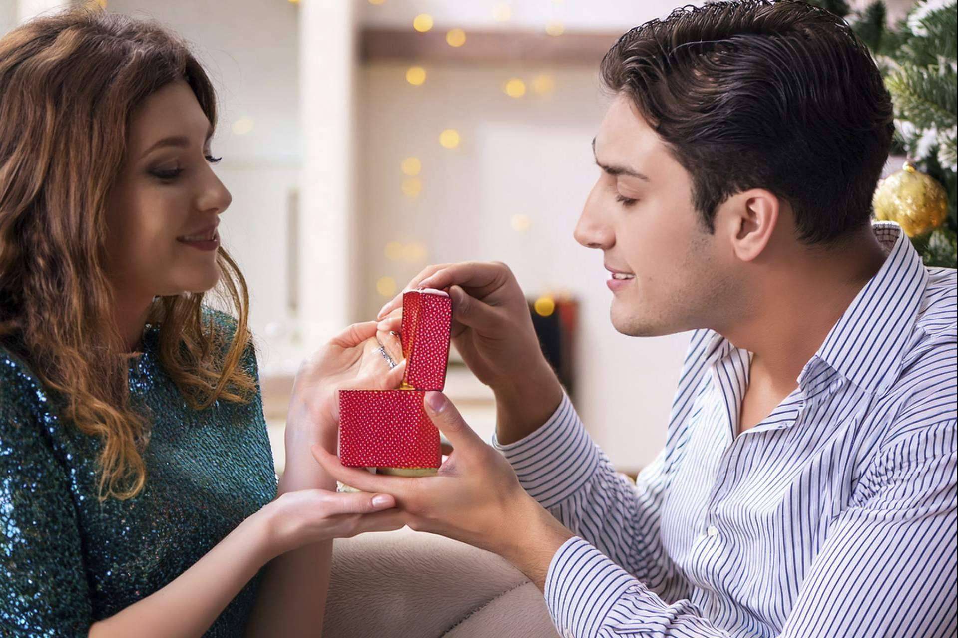 Regalar joyas en Navidad, un símbolo de elegancia y atemporalidad