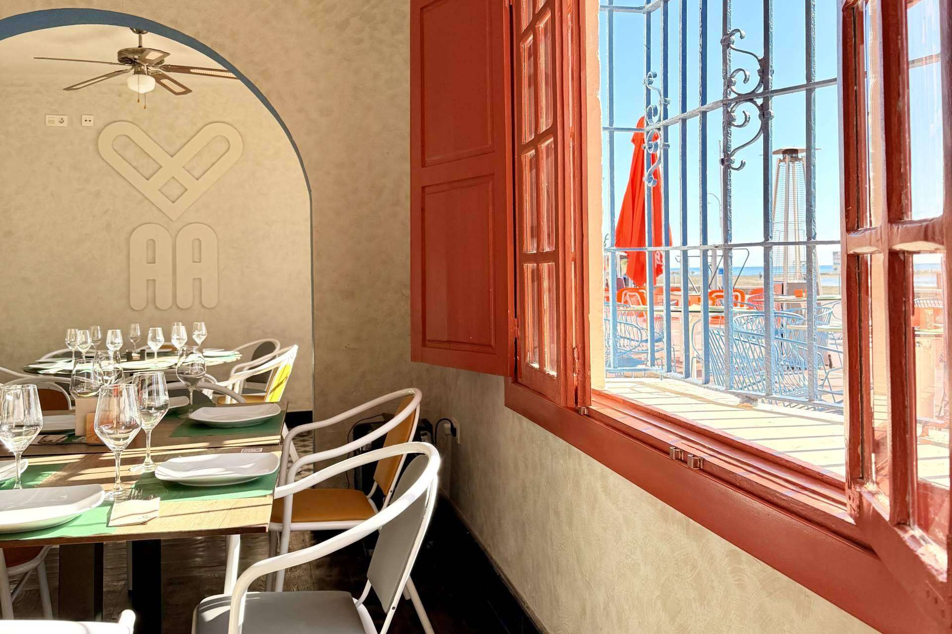 Dónde comer en Málaga junto al mar, Casaamigos Playa combina cocina de calidad con un entorno privilegiado