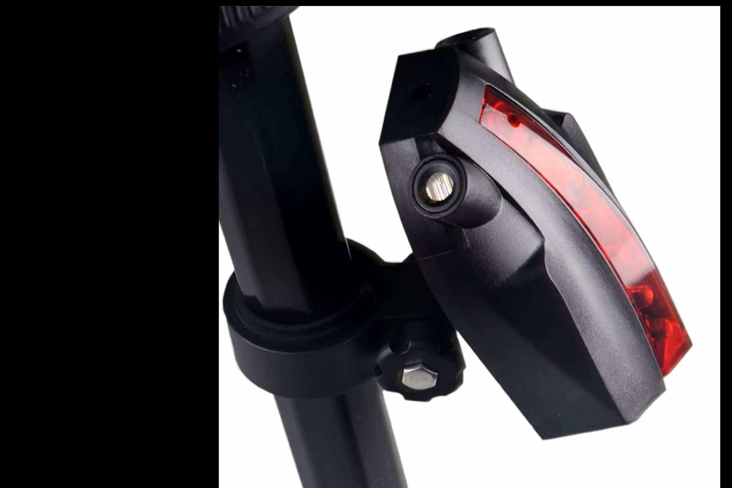 ALPA Equipos de Seguridad impulsa el uso de luces intermitentes en bicicletas como medida clave de prevención vial