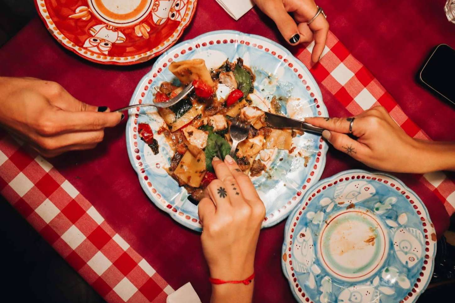Spaccanapoli Barcelona, donde la cocina italiana brilla en Barcelona