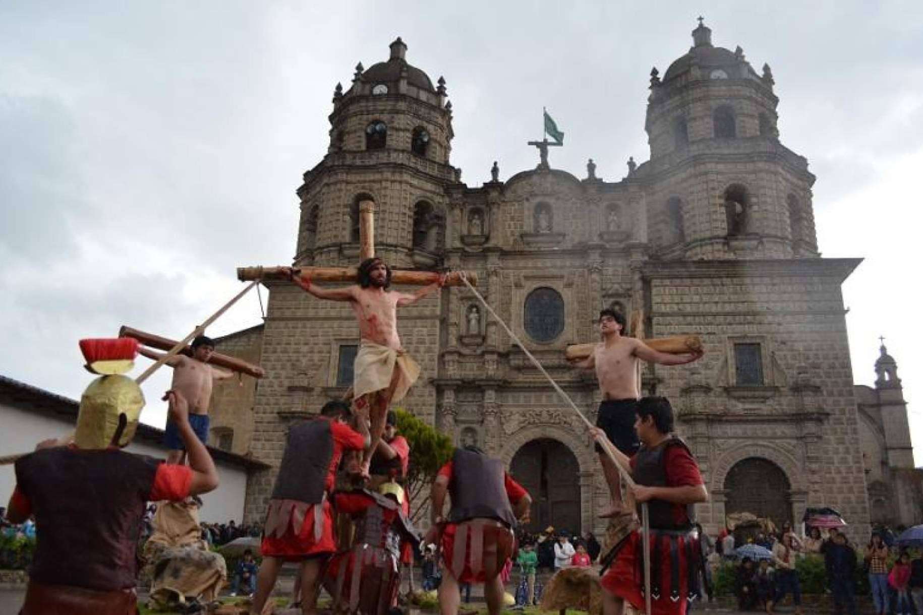Cocatambo ofrece una mirada local a las tradiciones milenarias de la Semana Santa en Perú