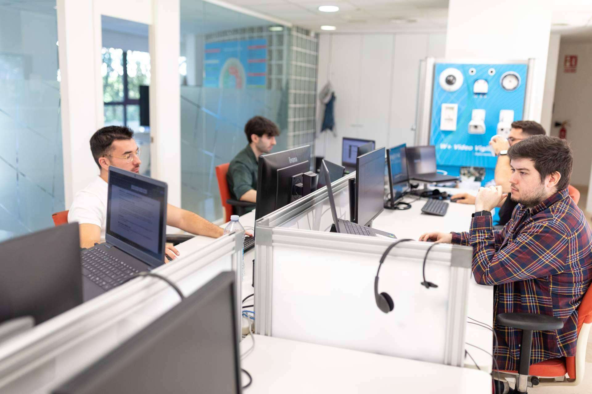 WinPlus de IEST se consolida como software de control horario esencial para la eficiencia organizacional