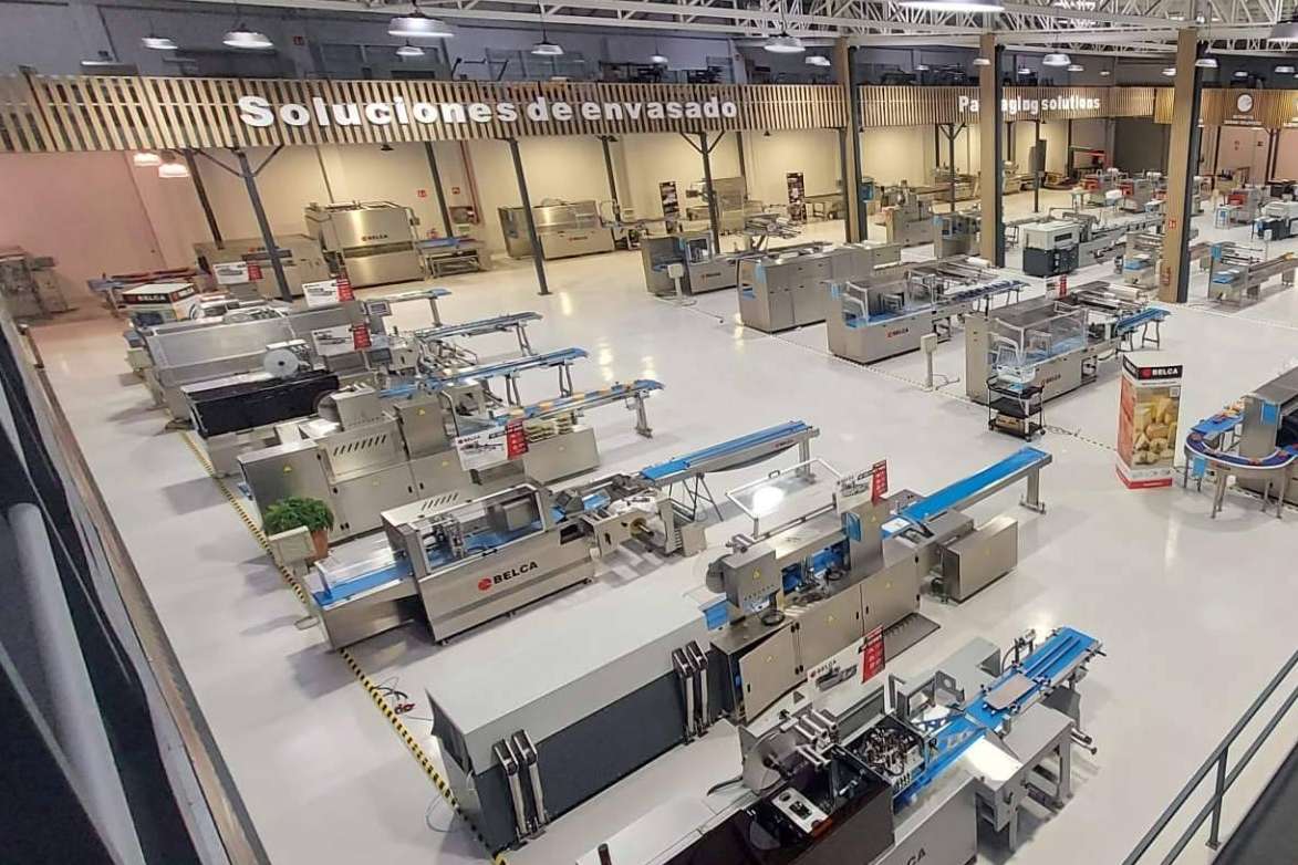 Exhibición permanente y atención personalizada, el modelo de Belca en Aduna, Murcia, Lepe y México