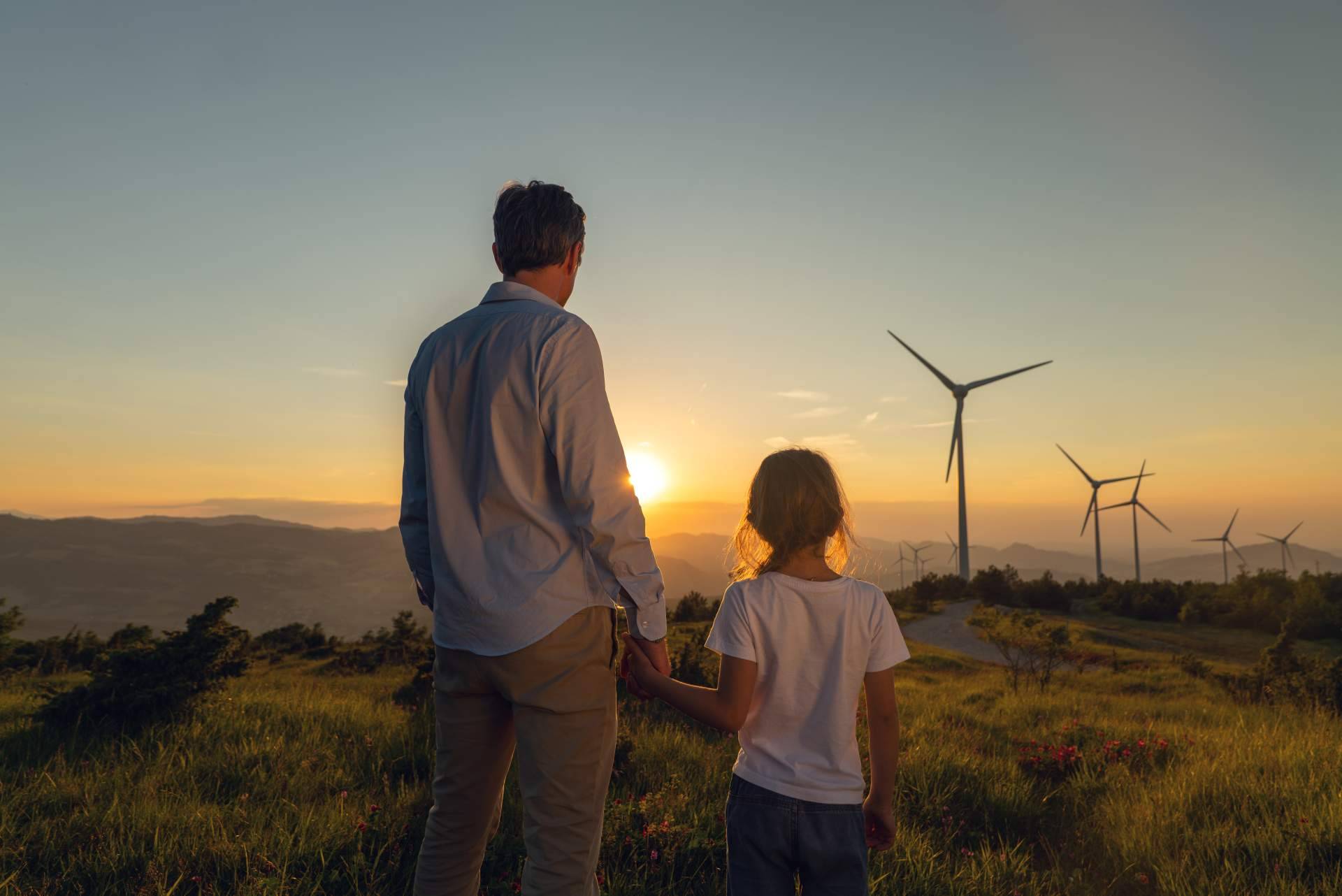 Revisar el contrato de luz en agosto, una oportunidad estratégica para ahorrar energía y costes