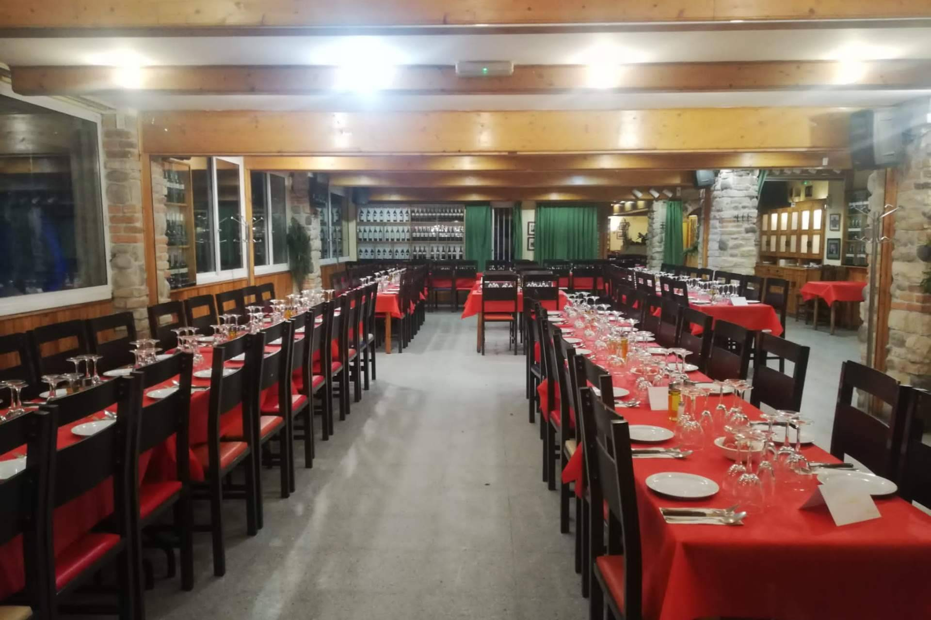 Pasa Tapas, restaurante con amplia capacidad para eventos en el centro de Barcelona