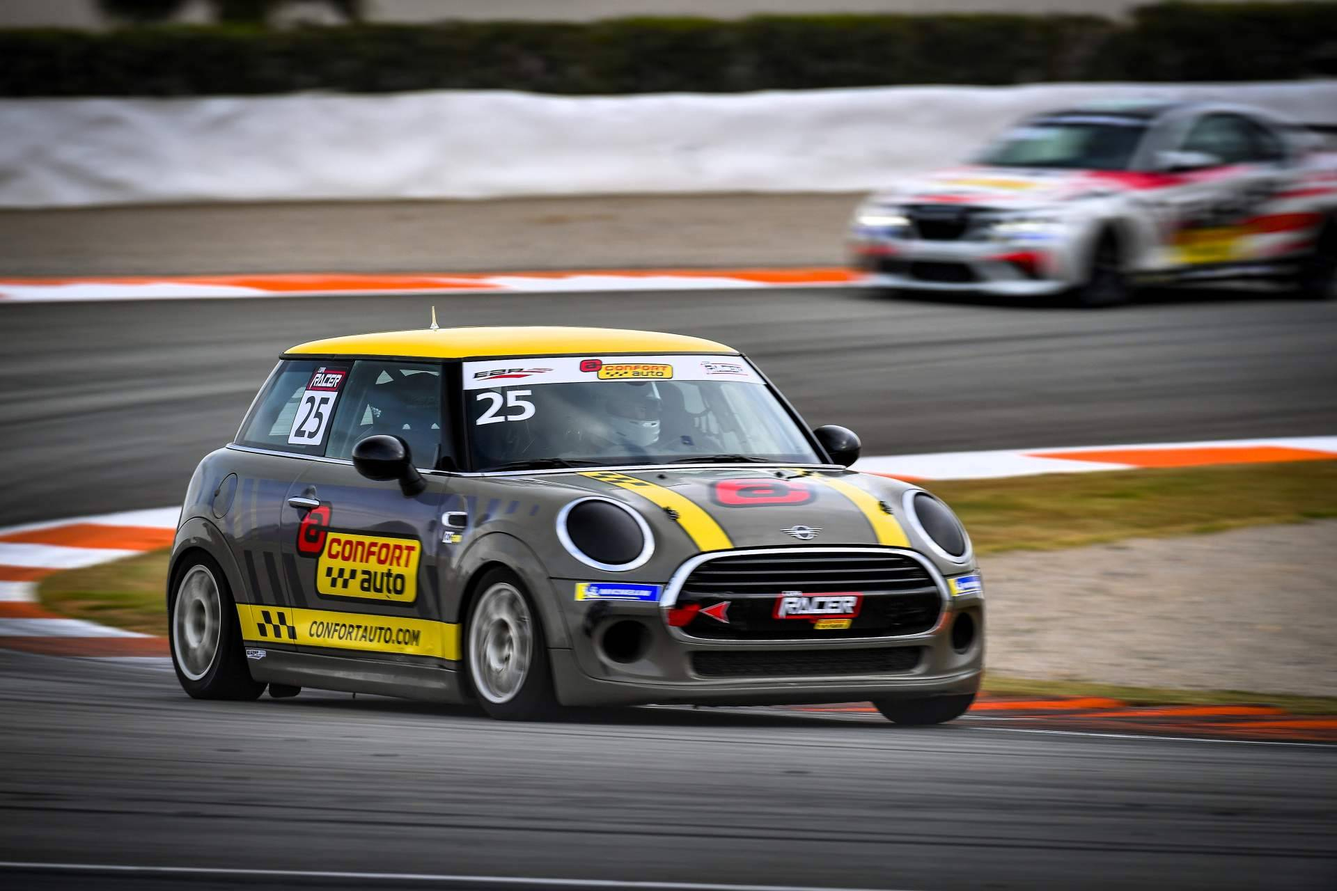 Tras el éxito en Estoril, la Copa Racer Confortauto pone rumbo a Navarra para su próxima cita