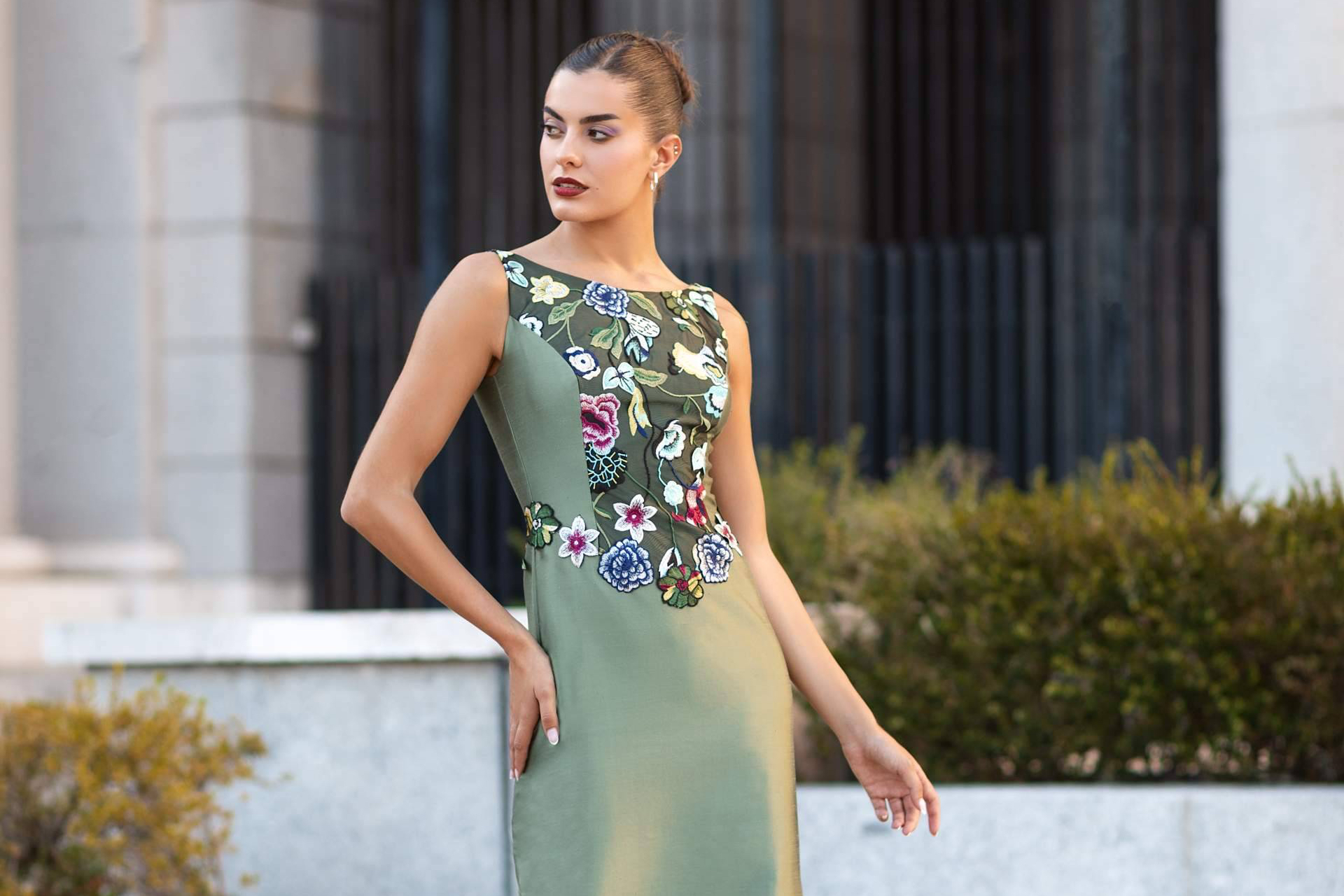 Elegancia y personalidad en cada puntada; los vestidos de novia a medida de Luz Marina Cruz
