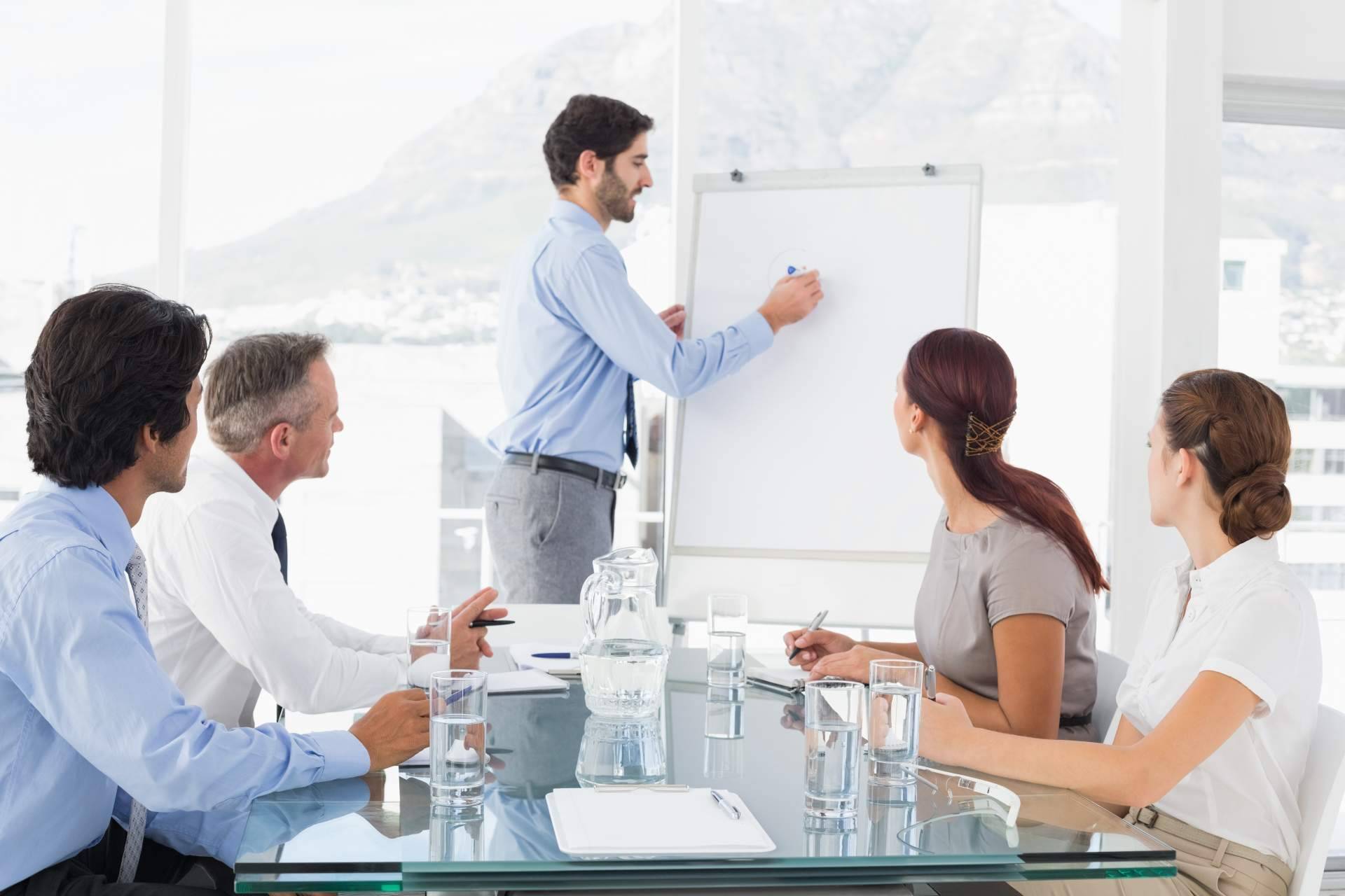 Cursos de alemán para empresas que mejoran la comunicación profesional en tiempo real