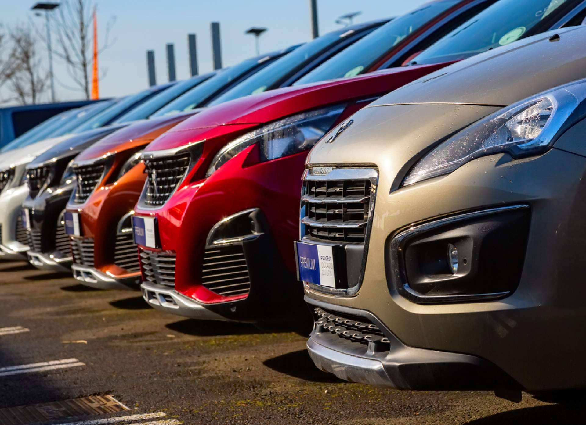 MID Car, referente en coches de ocasión en Madrid, ofrece financiación completa y revisión profesional