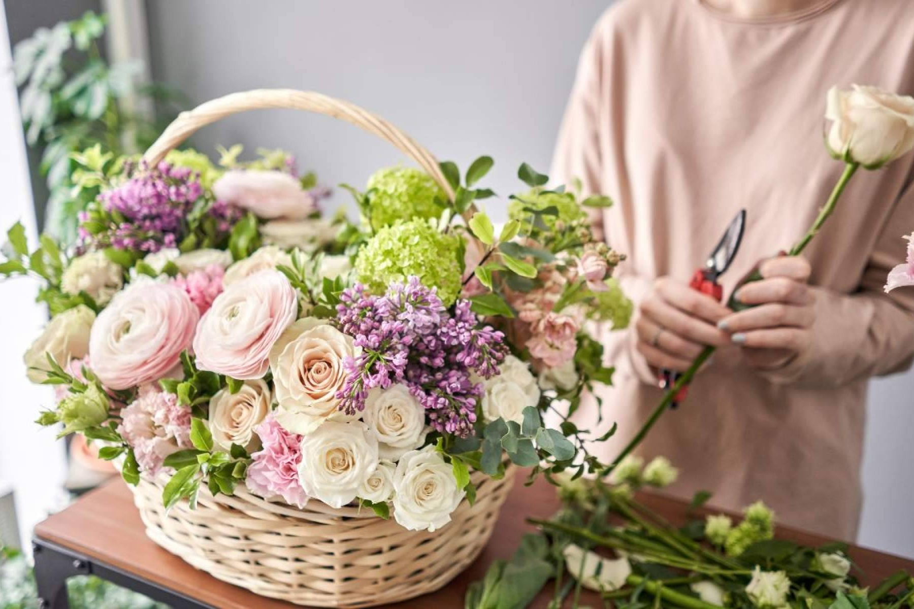 Flores con identidad, la propuesta de La Rosa de Oro como floristería en Sevilla
