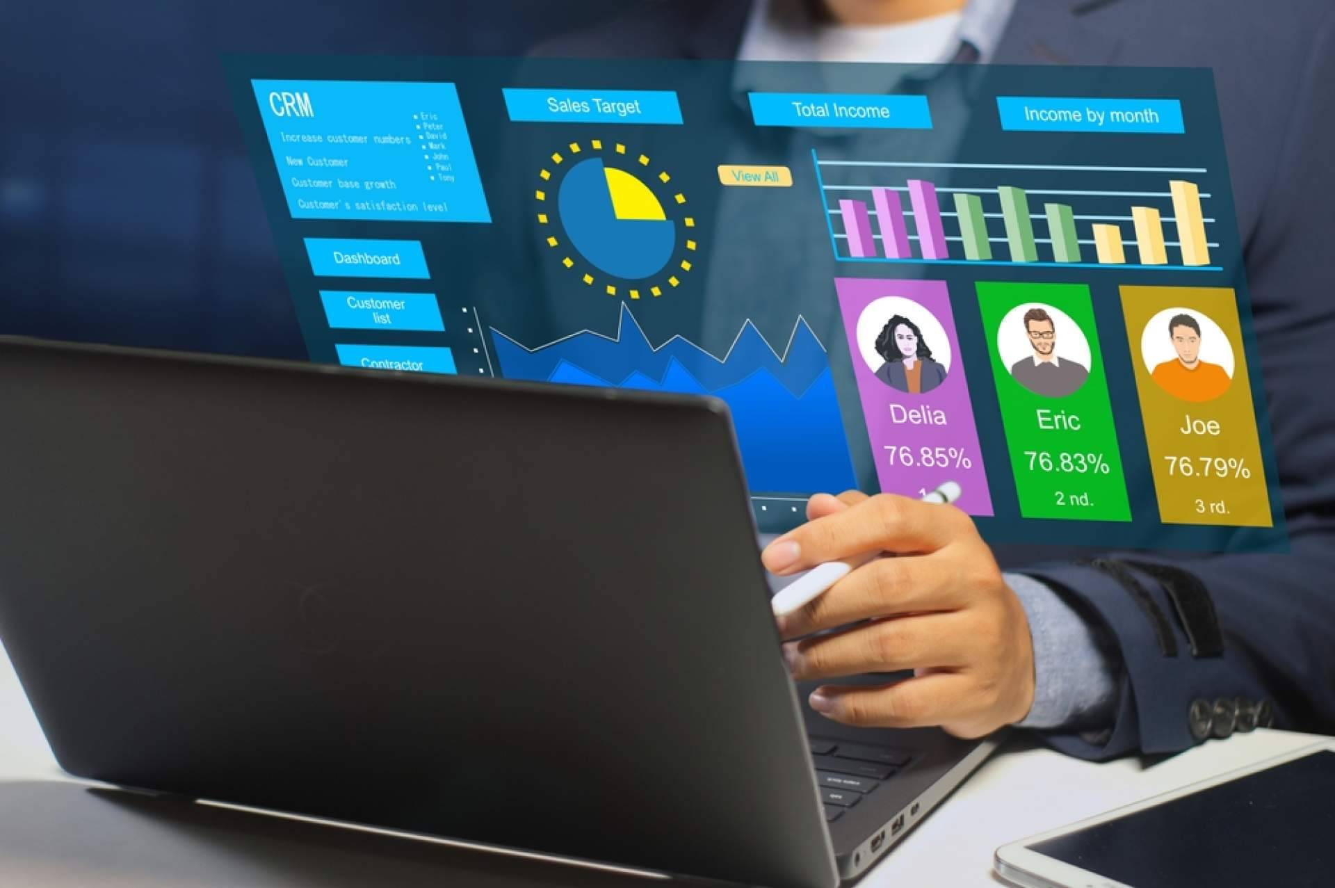 Click Estrategia refuerza el marketing online para empresas con un enfoque estratégico y medible