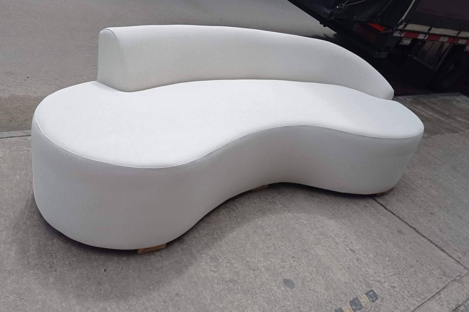 Servicio de tapizado, retapizado y restauración de todo tipo de muebles para particulares y empresas