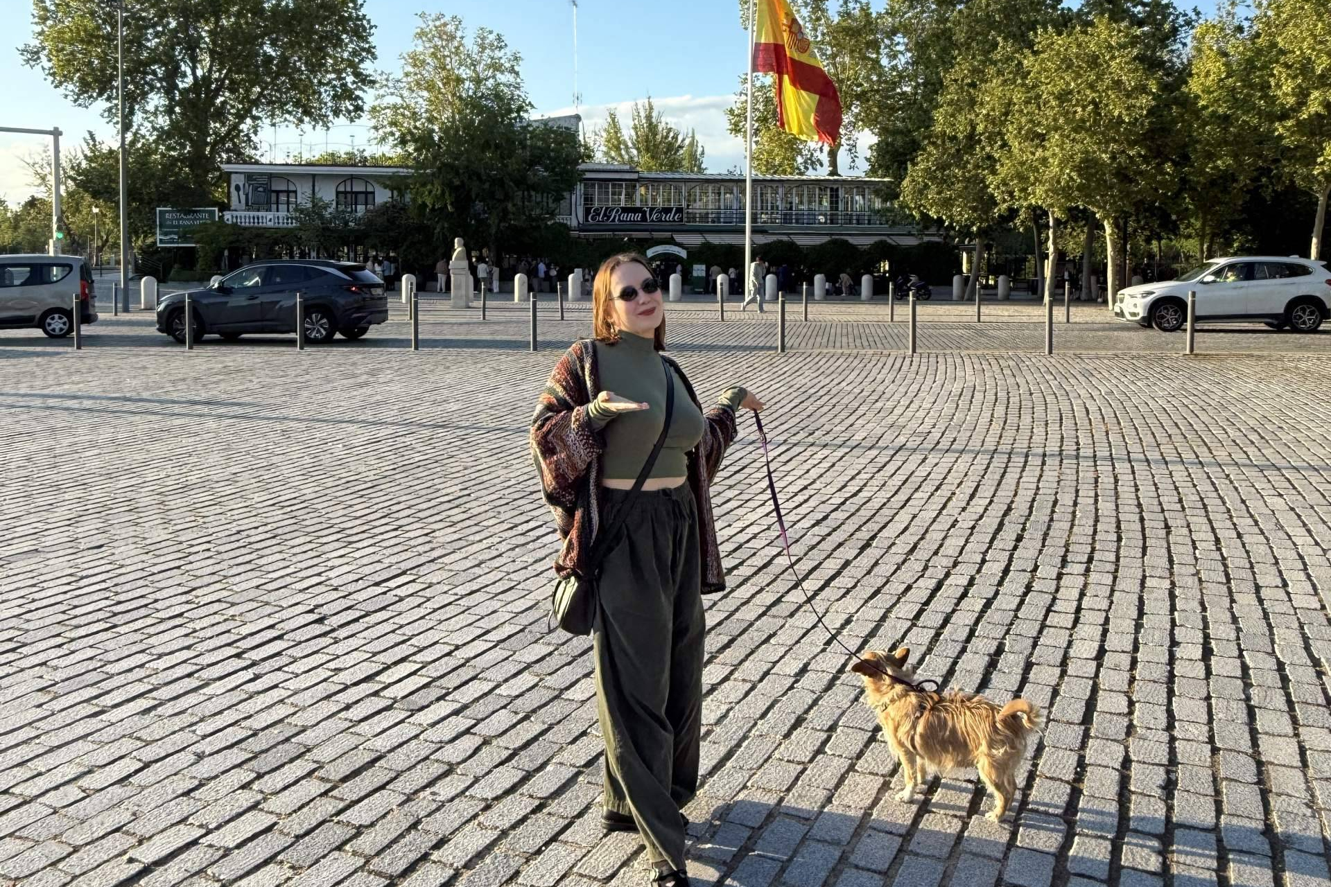 De Polonia a Madrid; la profesora de español que enseña el idioma vivo