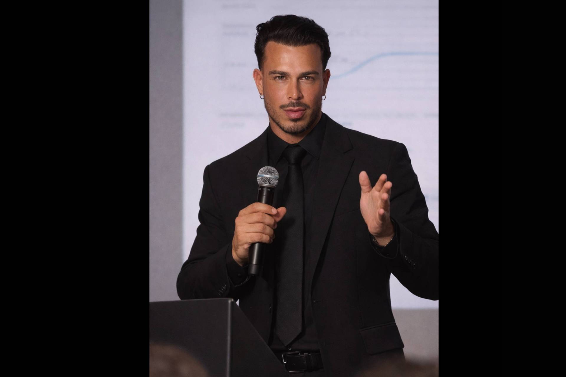 Luis Miguel Duven impulsa el crecimiento personal a través de su proyecto Mi Mejor Versión Academy