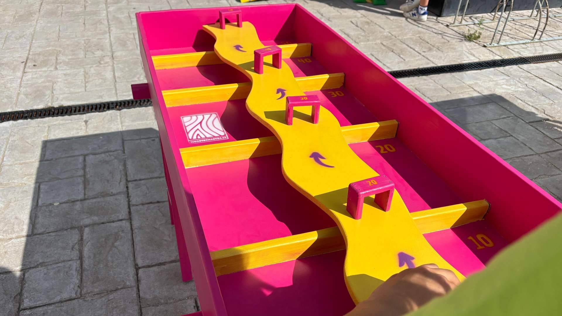 Eventos con alma; El auge de los juegos de madera artesanales en la era digital