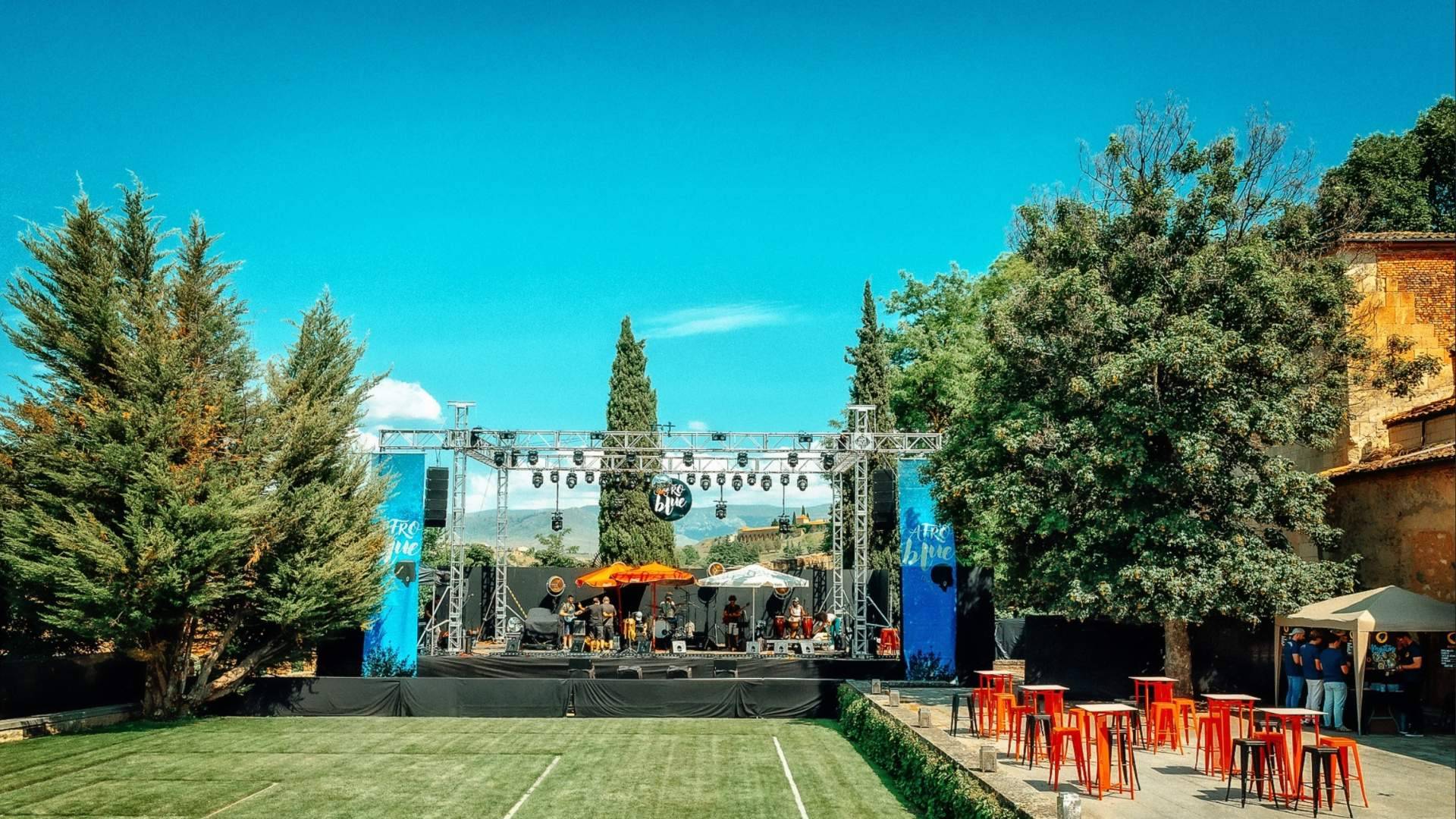 Segovia, mucho más que cochinillo y Acueducto, Afroblue vuelve para hacer vibrar la ciudad