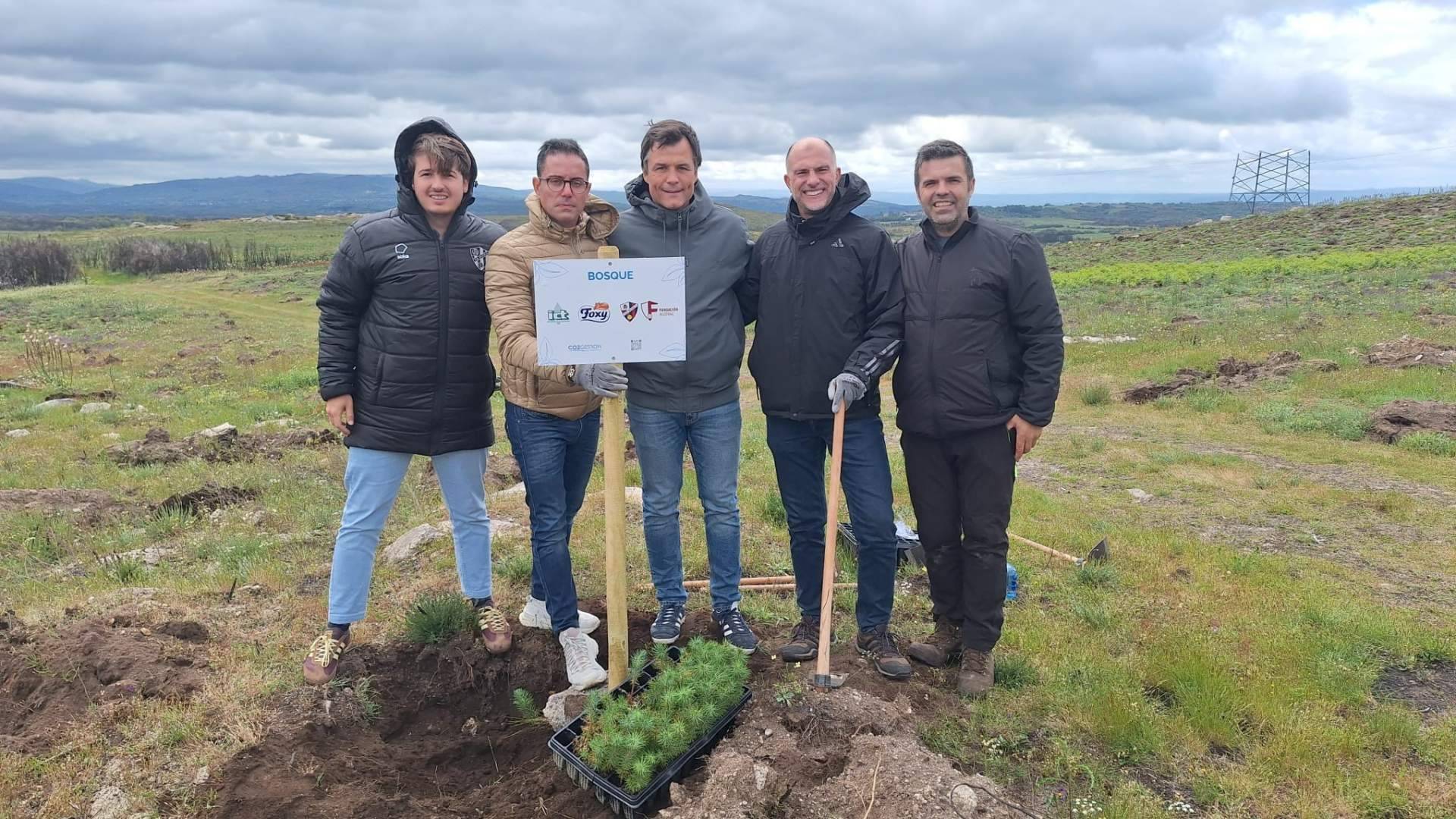 CO2 GESTIÓN, FOXY, y Fundación Alcoraz consolidan su compromiso ambiental con un nuevo bosque en Galicia